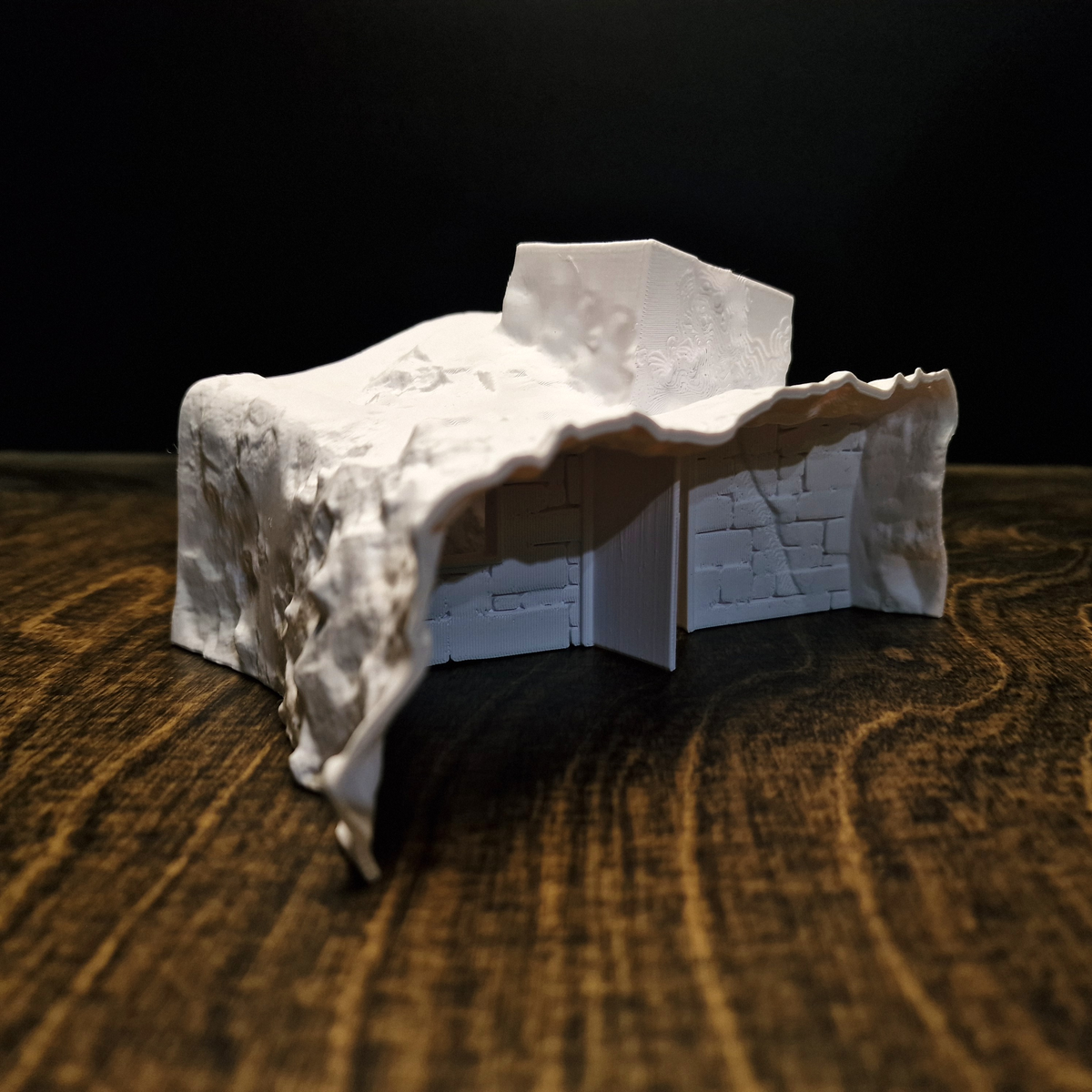 Secret House — source 002 10
